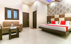 Hotel Jarnail Inn Residency